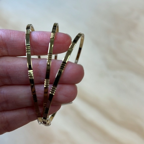 18K Gold Plated Set of 3 Bangles - Picture 4 of 5